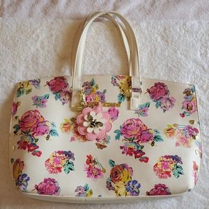 Betsey Johnson Purse/Handbags
